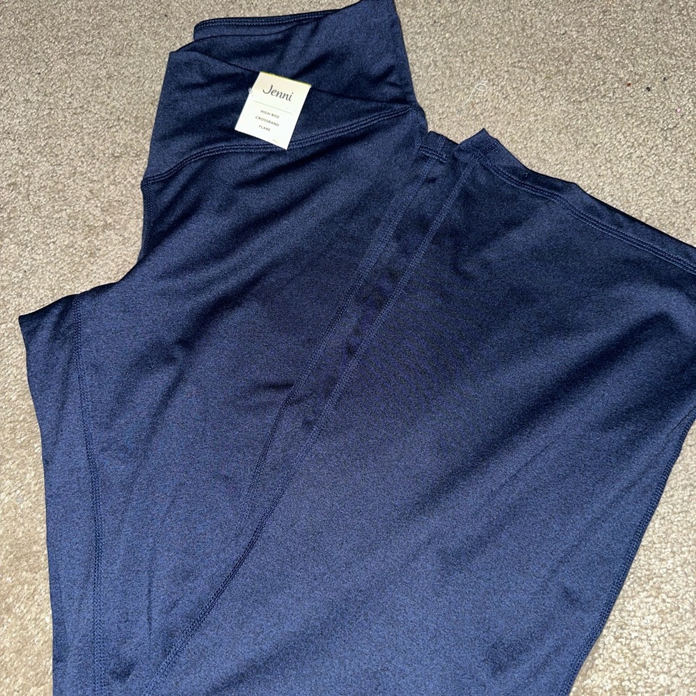 Women’s flare leggings